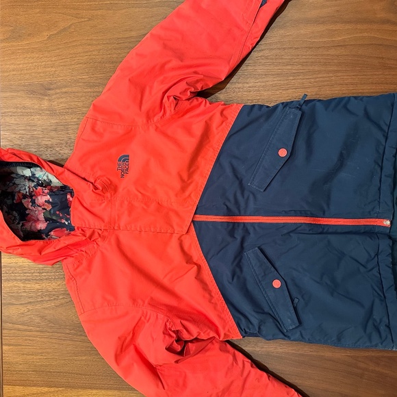 The North Face pink and navy jacket (jr 14-16) - Picture 1 of 5